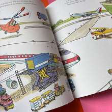 Load image into Gallery viewer, Richard Scarry&#39;s Best Busy Year Ever
